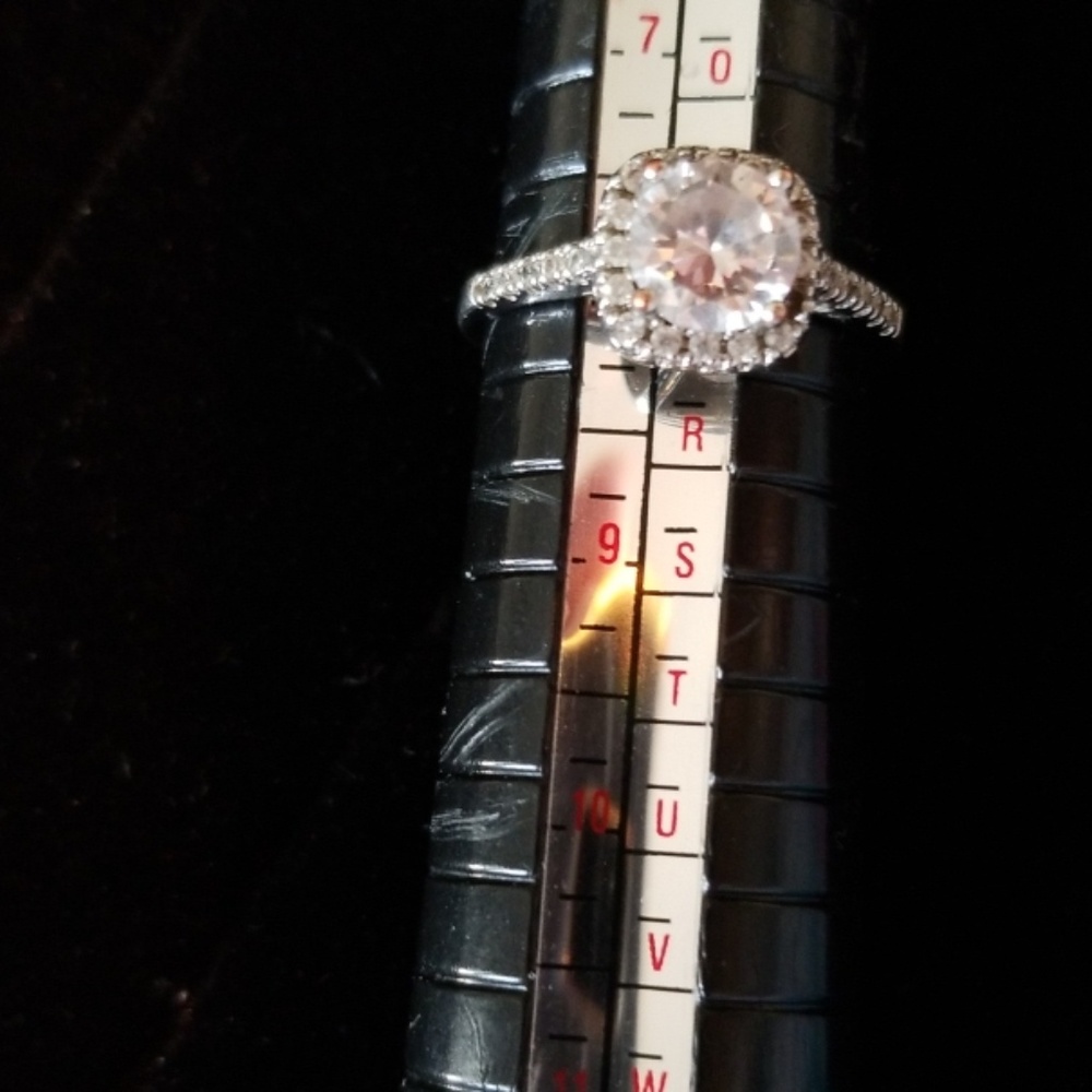Bubbly Belle ring
